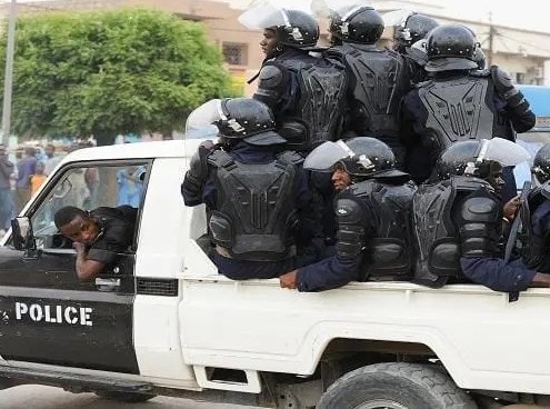 Des suspects dans une affaire de viol arrêtés par la police 