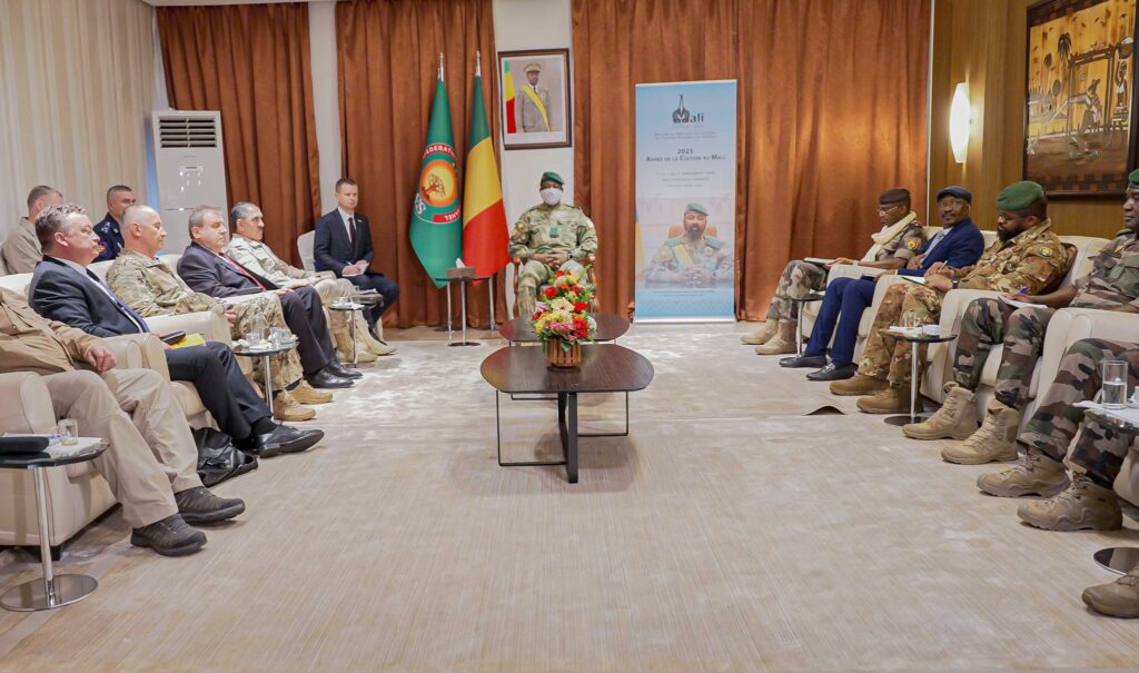 Mali : Goïta reçoit une délégation russe