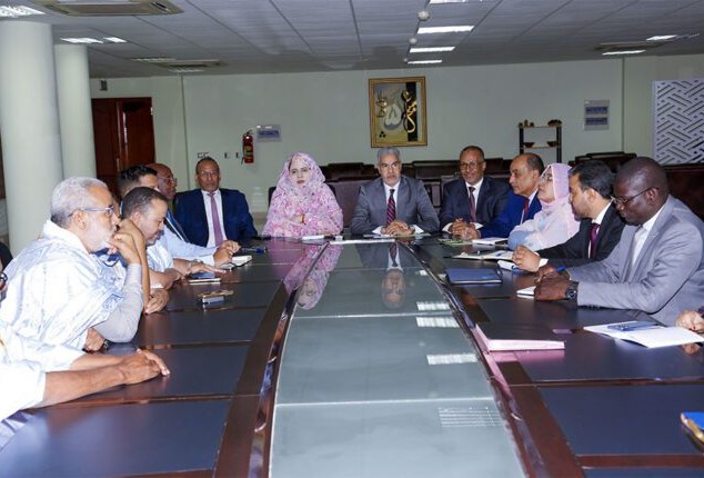 Réunion pour discuter des dispositions à prendre pour préparer minutieusement les foires du Ramadan