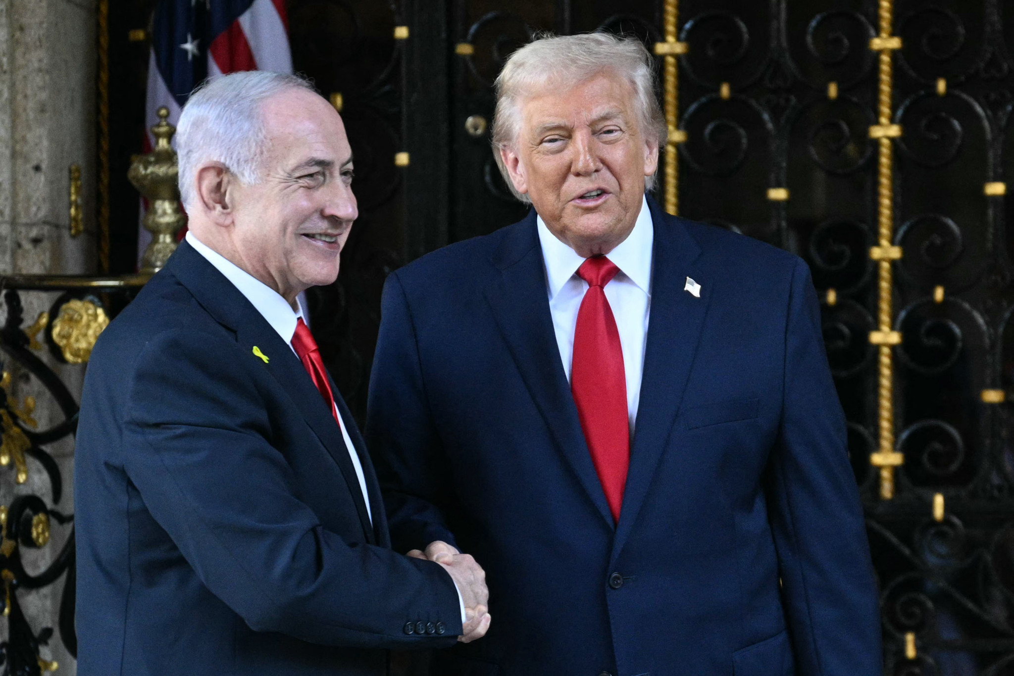 États-Unis: Donald Trump et Benyamin Netanyahu parlent de la trêve à Gaza et mettent en garde l'Iran